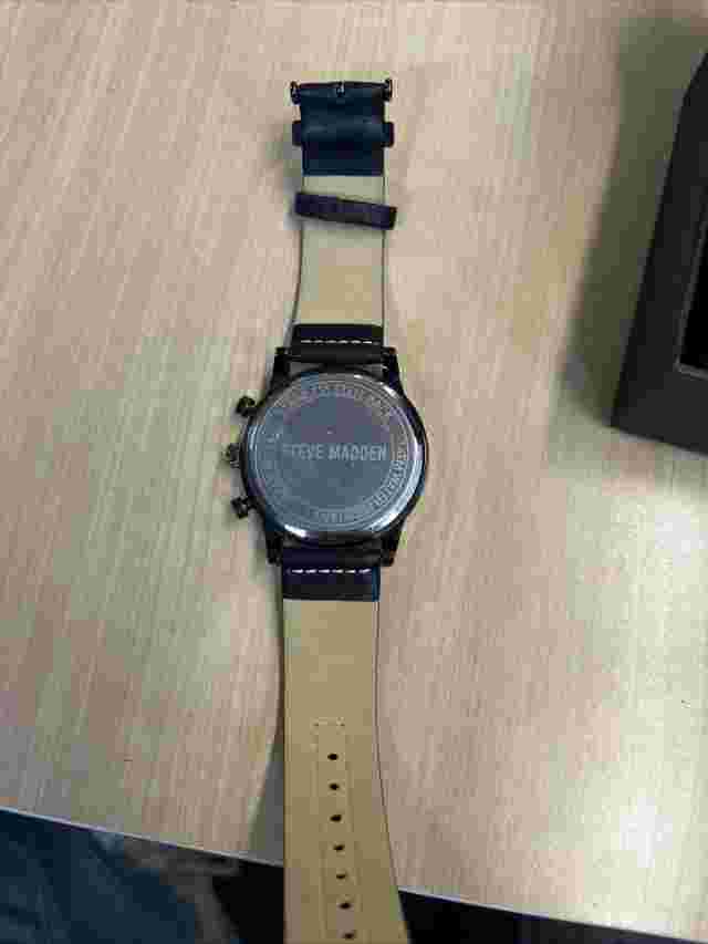 New Steve Madden  Watch New In Box No Pillow In Box