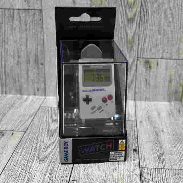Nintendo Classic Gameboy Inspired Digital Watch | Light Gray