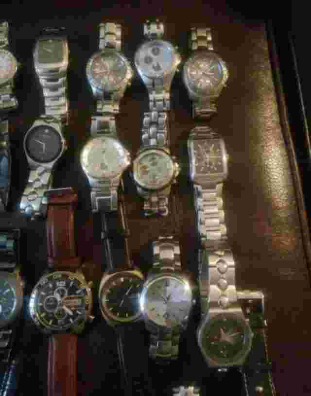 Lot Of 40 Fossil Watches Men And Women