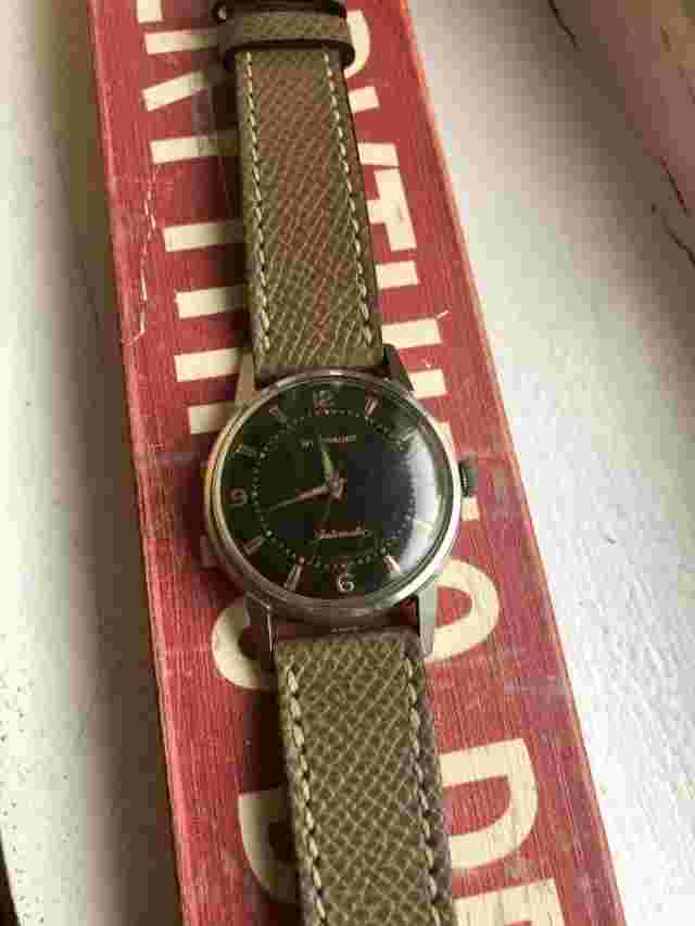 Vintage Wittnauer Steel Automatic w/ Black Gilt Light Tropical Dial Watch