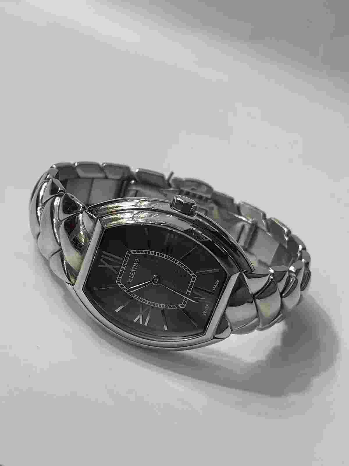 VALENTINO LIAISON MOTHER OF PEARL ROMAN DIAL STAINLESS STEEL  QUARTZ 32MM V48