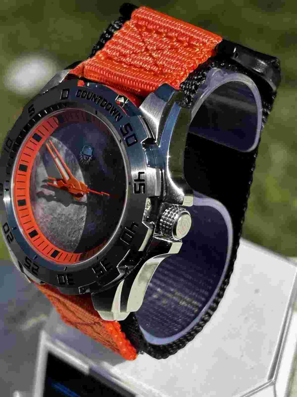 WAKEUSAMODS NH35 Automatic Space 44mm Orange Moon rising. Sapphire Crystal