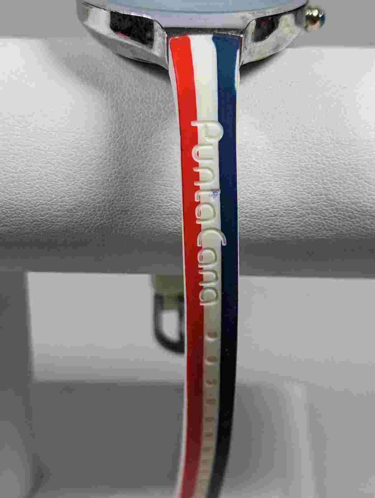 Dominican Republic Round Silver Tone Case Silicone Band Watch