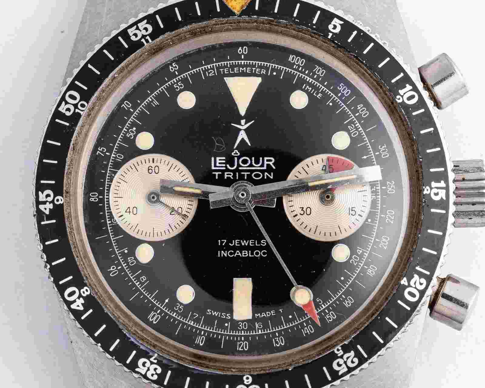 Vintage 1960's Le Jour Triton 2-Reg. Chronograph w/Original Dial! Landeron 248