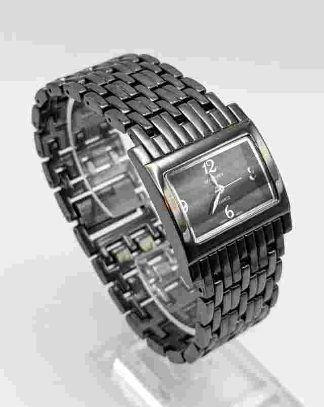 Beautiful Lane Byant Watch