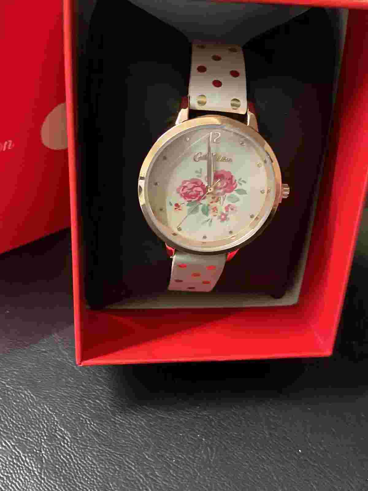 New CATH KIDSTON White Watch Mallory Bunch Gold Polka Dots Watch RRP £79 ! (c7)