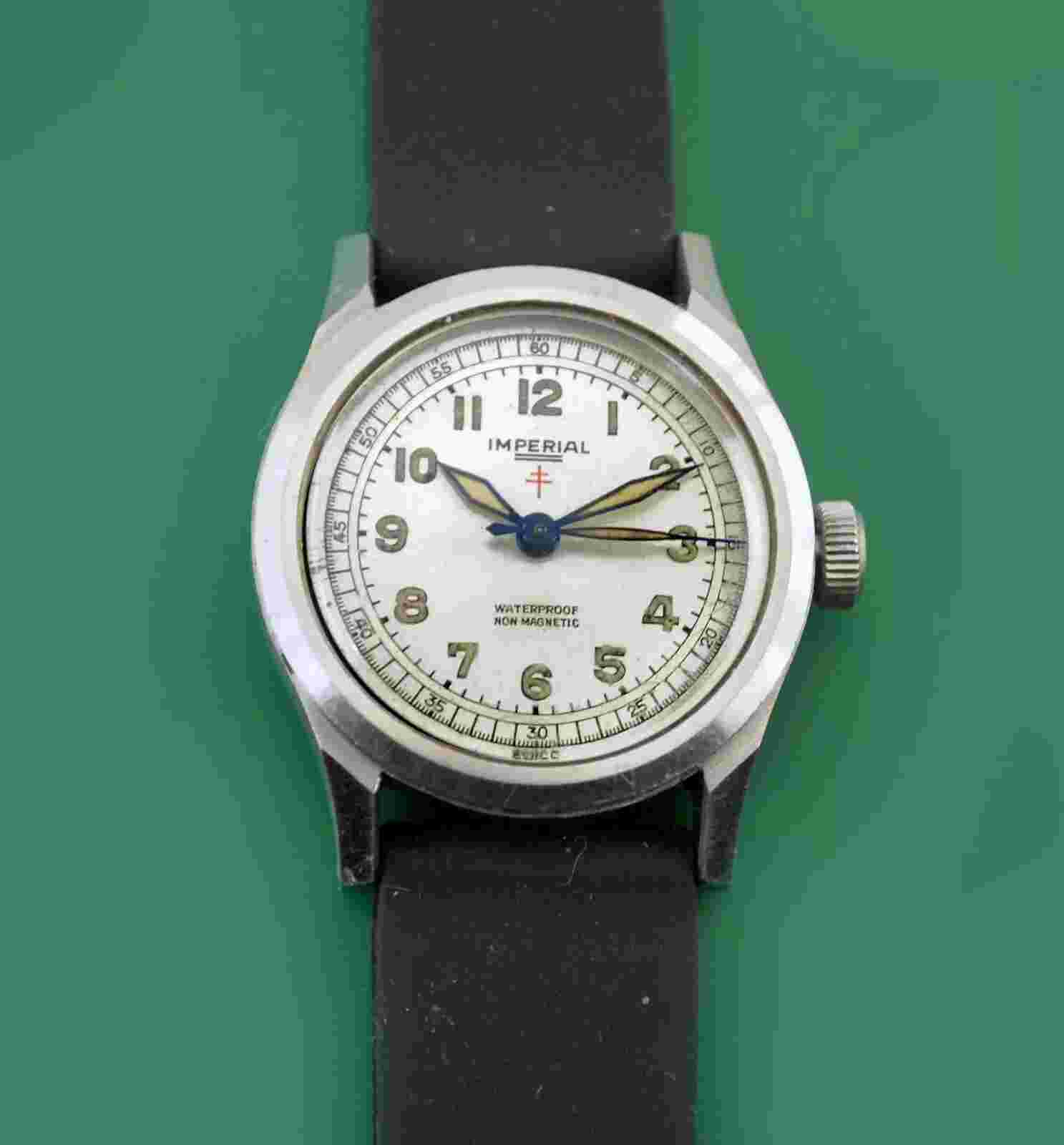 IMPERIAL Vintage 40's WWII Military Type Men's All Original Turtle Shell Watch