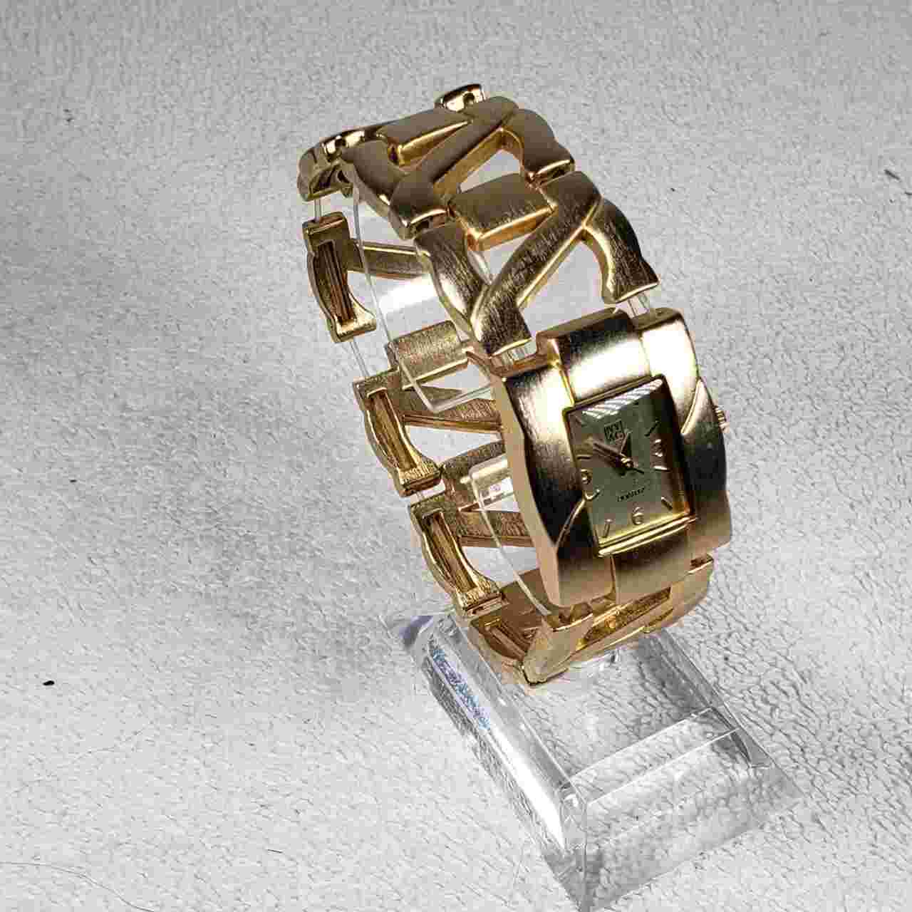 NY&C Ladies Gold Tone Watch Stretch Chain Bracelet. #264