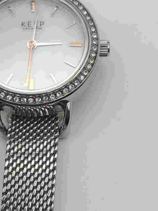 Woman's Keep Collective Time Key Watch MOP Dial Mesh Band New Battery Working