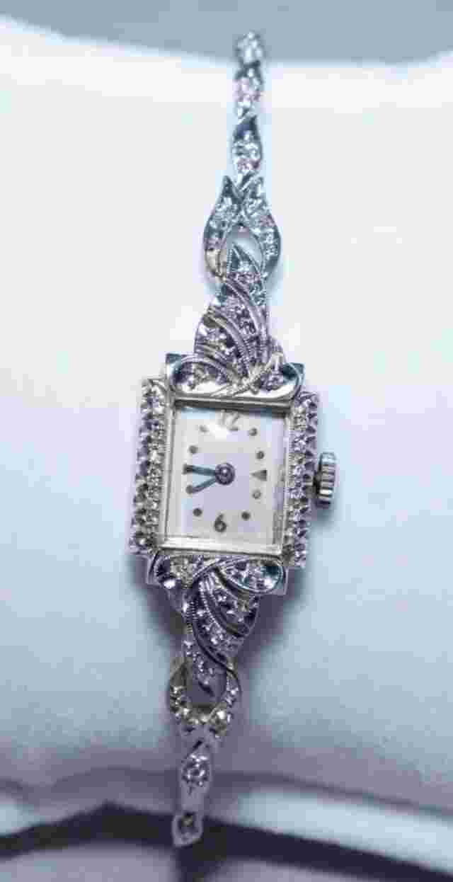 Ladies 14K White Gold 17j Mechanical Watch NATURAL Diamond, SEARS ROEBUCK, 17gr