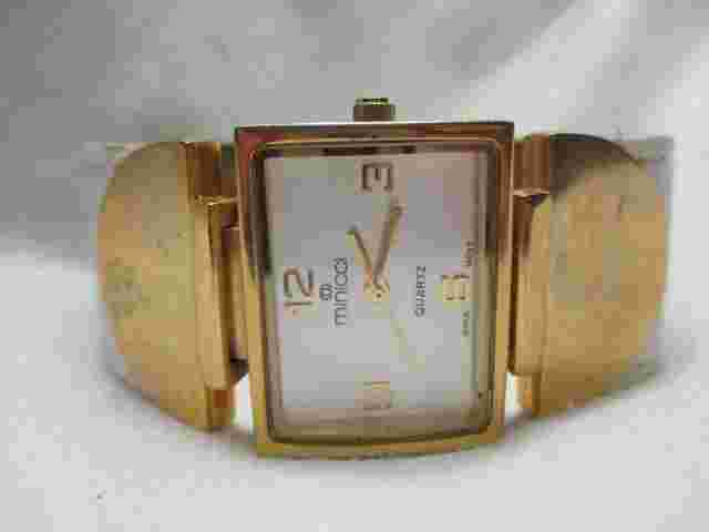 Minicci Analog Wristwatch with Quartz Movement