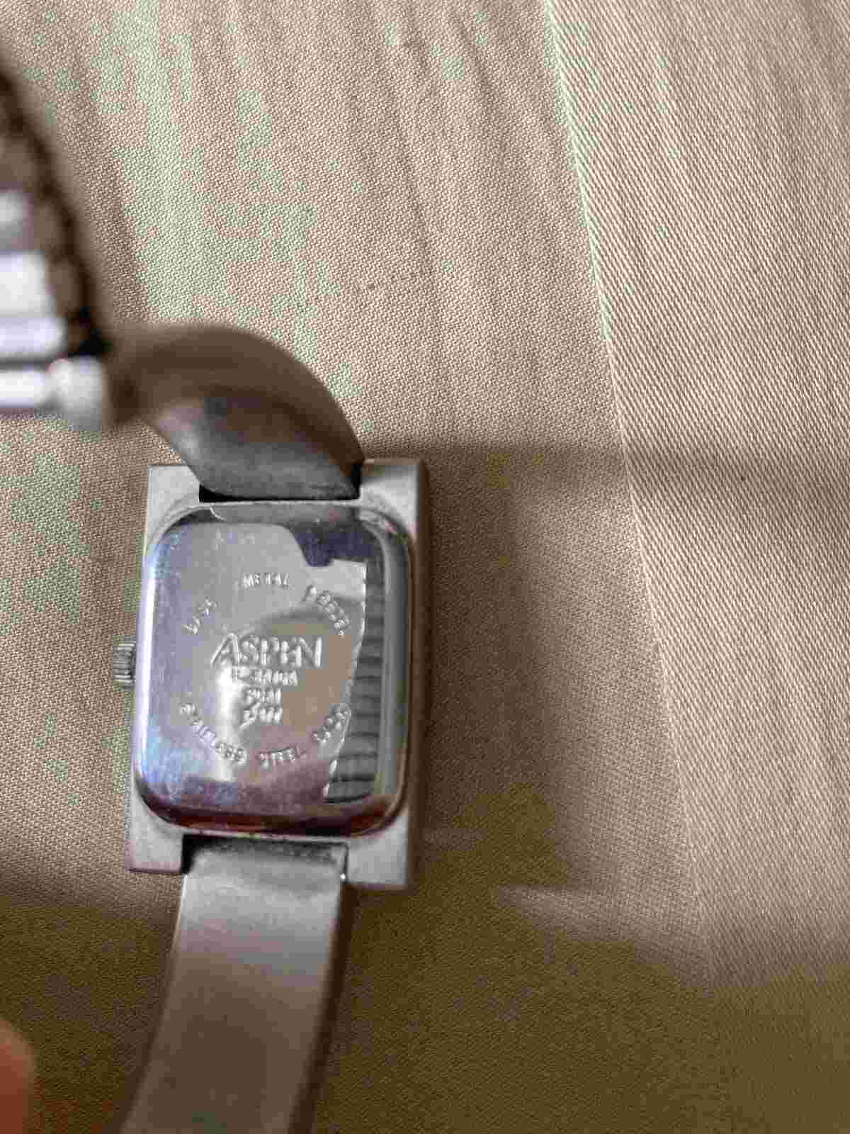 Aspen Watch Womens Stainless Silver Steel Blue Battery Quartz. Needs New Battery