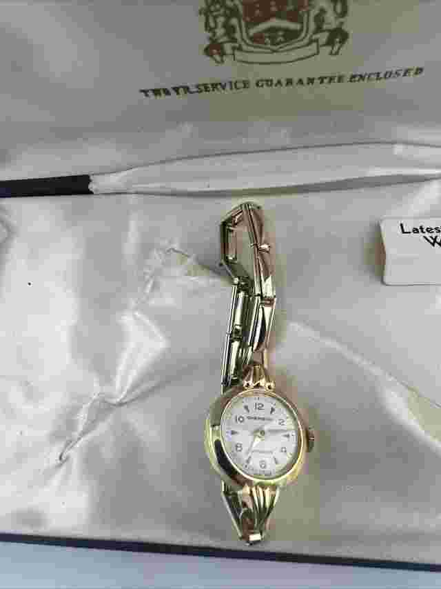 Emerson Antimagnetic Watch Vintage Gold Fond Metal Swiss Made Needs New Battery