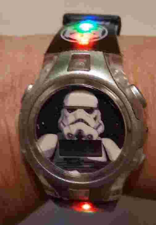 Star Wars Storm Trooper Flashing Lights LCD Digital Watch - WORKS