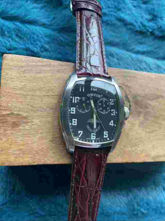 Vintage Orvis Quartz Moon Phase Watch 82H9-0200 New Battery