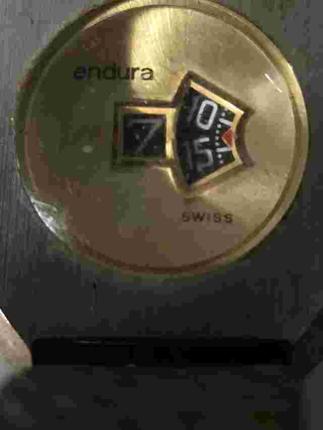 VINTAGE ENDURA SWISS JUMP HOUR DIGITAL NOT WORKING BAND USED