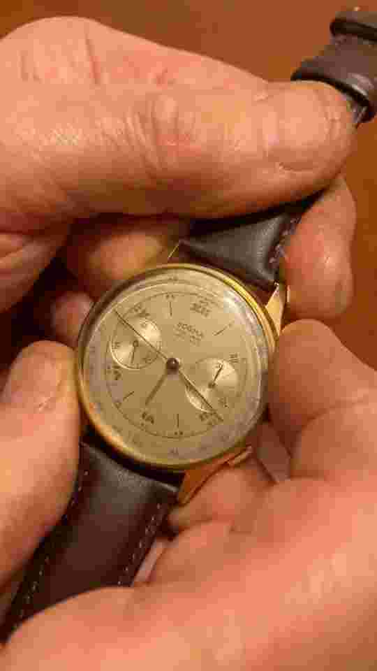 Vintage Dogma Prima Landeron 48 Chronograph. Gold plated. Working. Leather strap