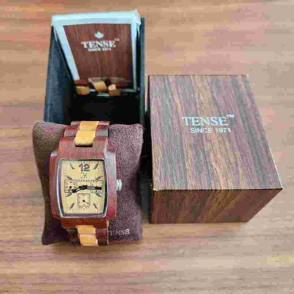 TENSE Canada Made Wooden Watch Near Mint Condition