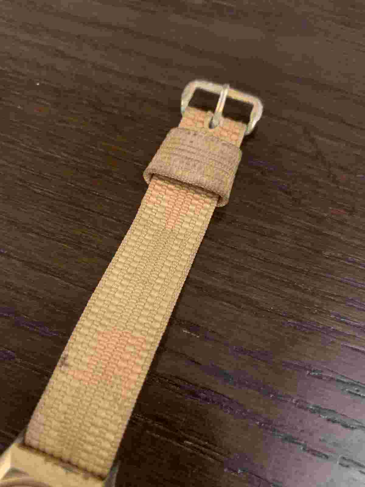 Vintage Womens Sentinel Wrist Watch Gold Tone Needs Battery