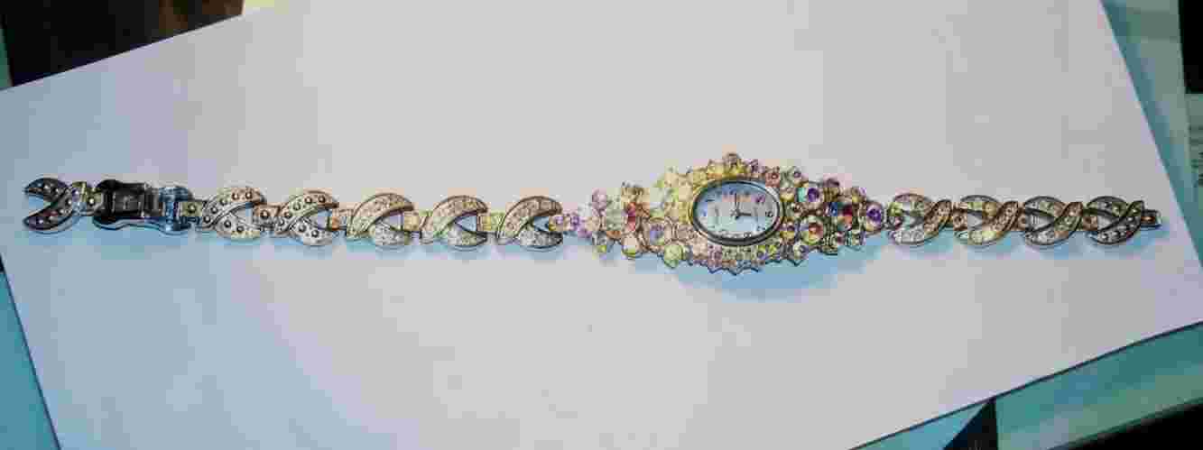 Park Lane women quartz analog watch cuff bracelet gold silver tone Swarovski