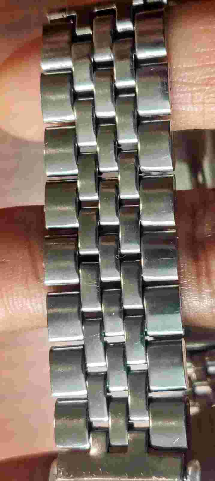 Sovereign vintage swiss made manual wind classic men's watch