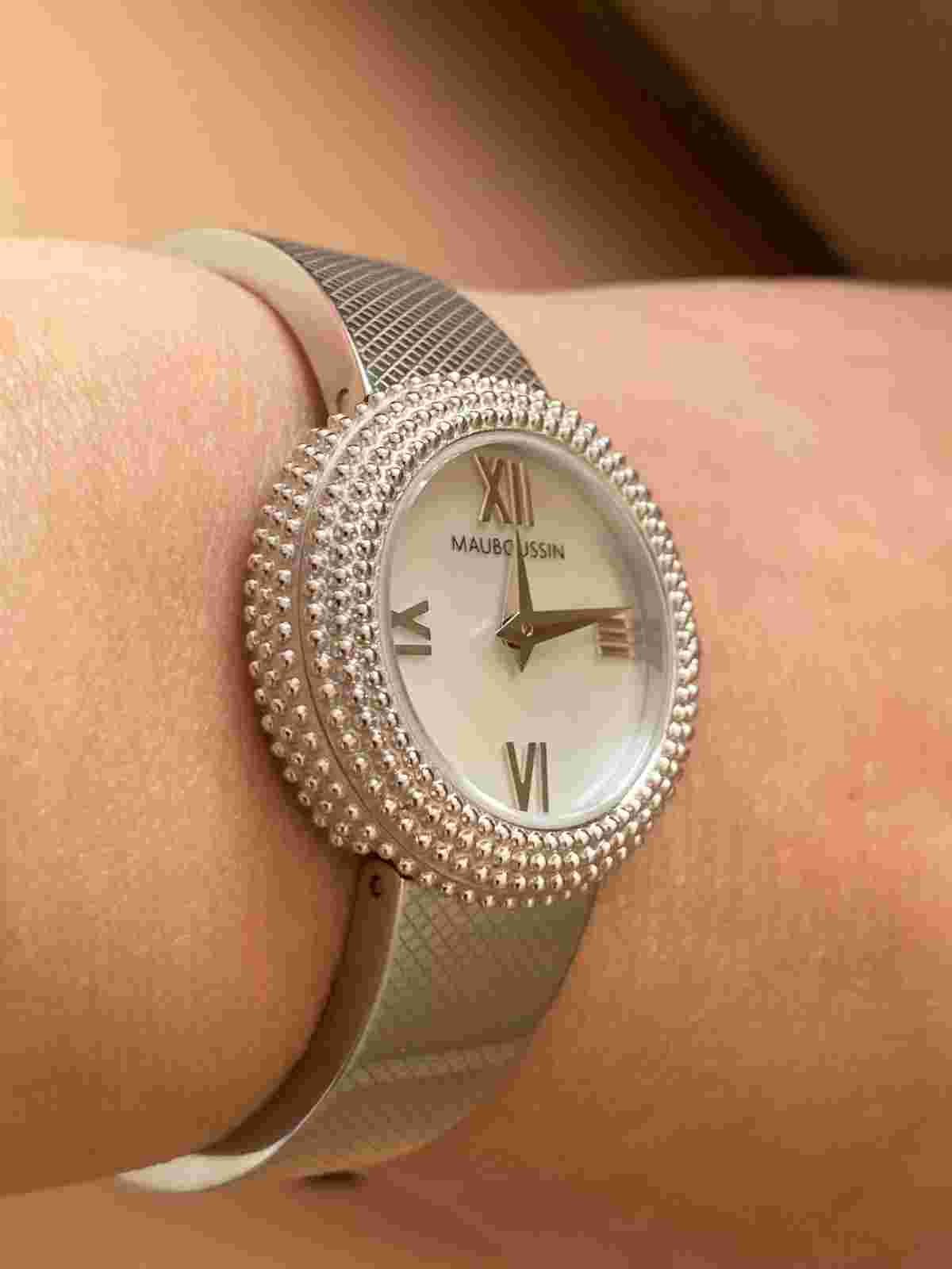 Rare Beautiful Mauboussin MOP Ladies Bracelet Premier Jour Quartz Wristwatch