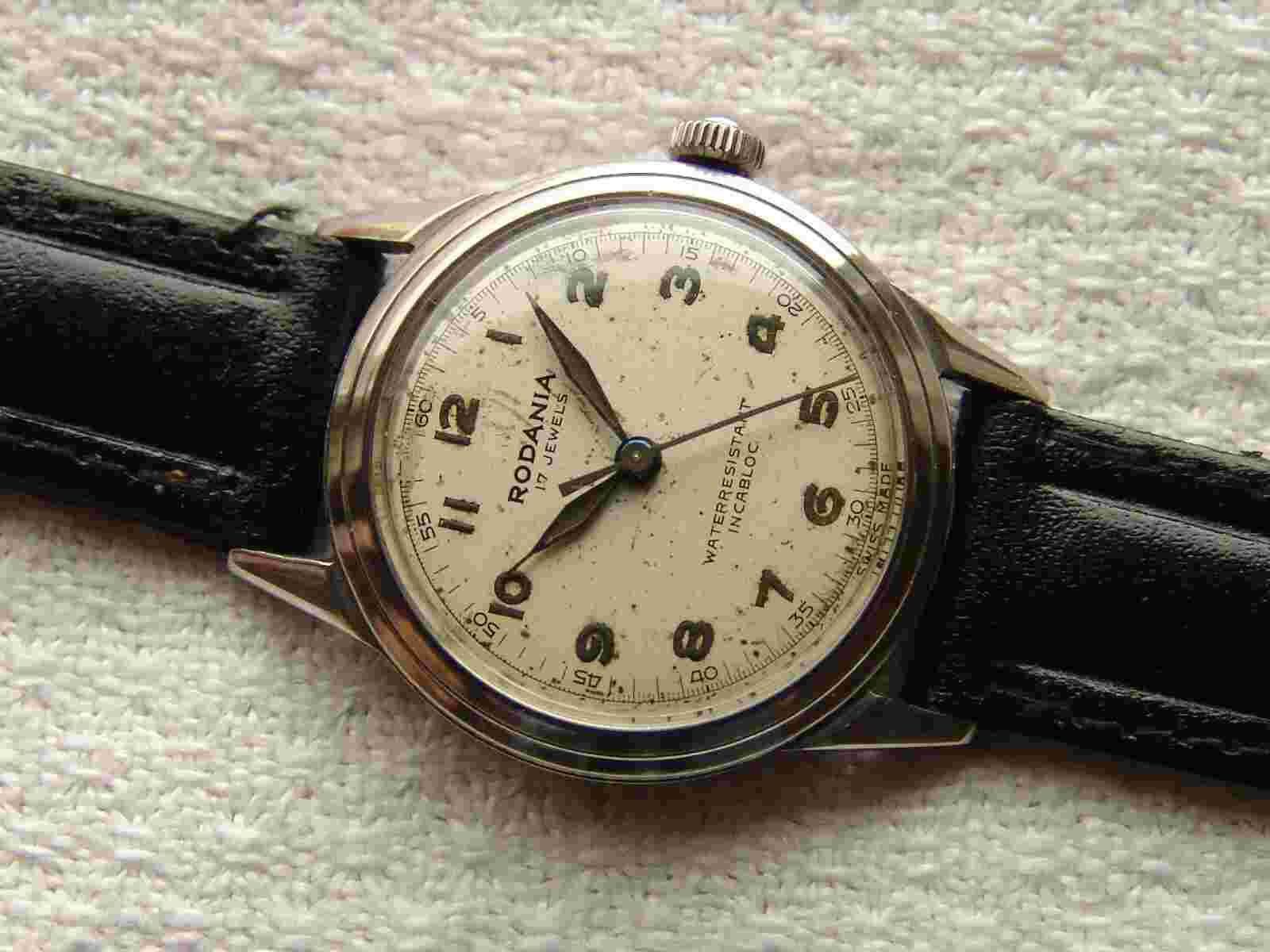 VINTAGE MEN'S WWII PERIOD RODANA MILITARY STYLE WRISTWATCH good condition