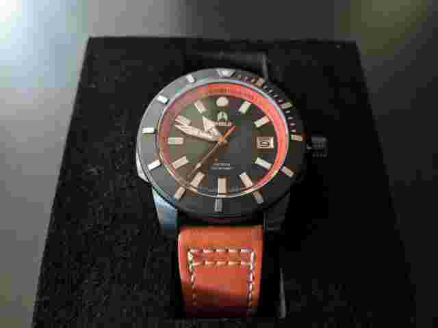 Shield Shaw Men's Diver Watch