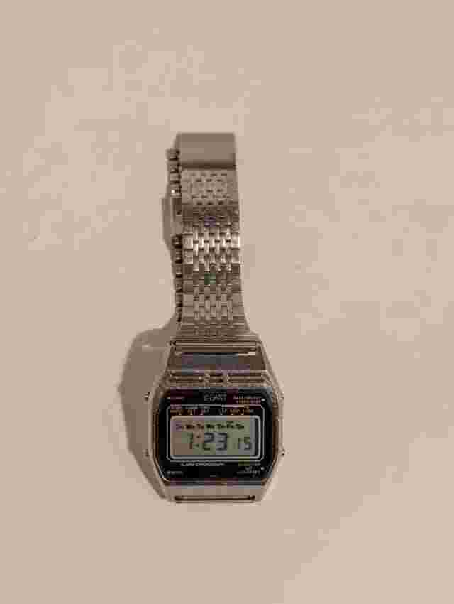 Vintage Legant Y709 4039 Mens Digital Alarm Chronograph Watch