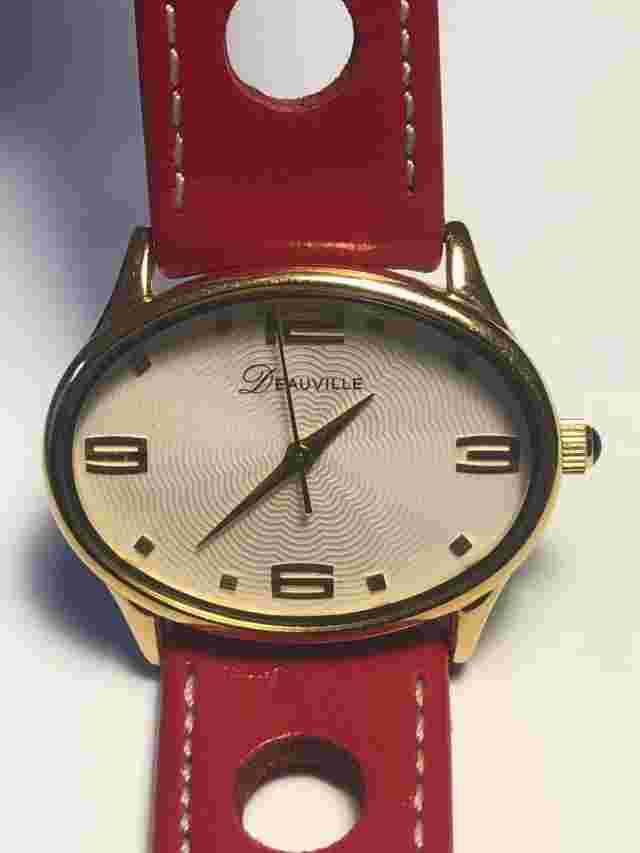 BEAUTIFUL LADIES DEAUVILLE WRISTWATCH GENUINE LEATHER STRAP