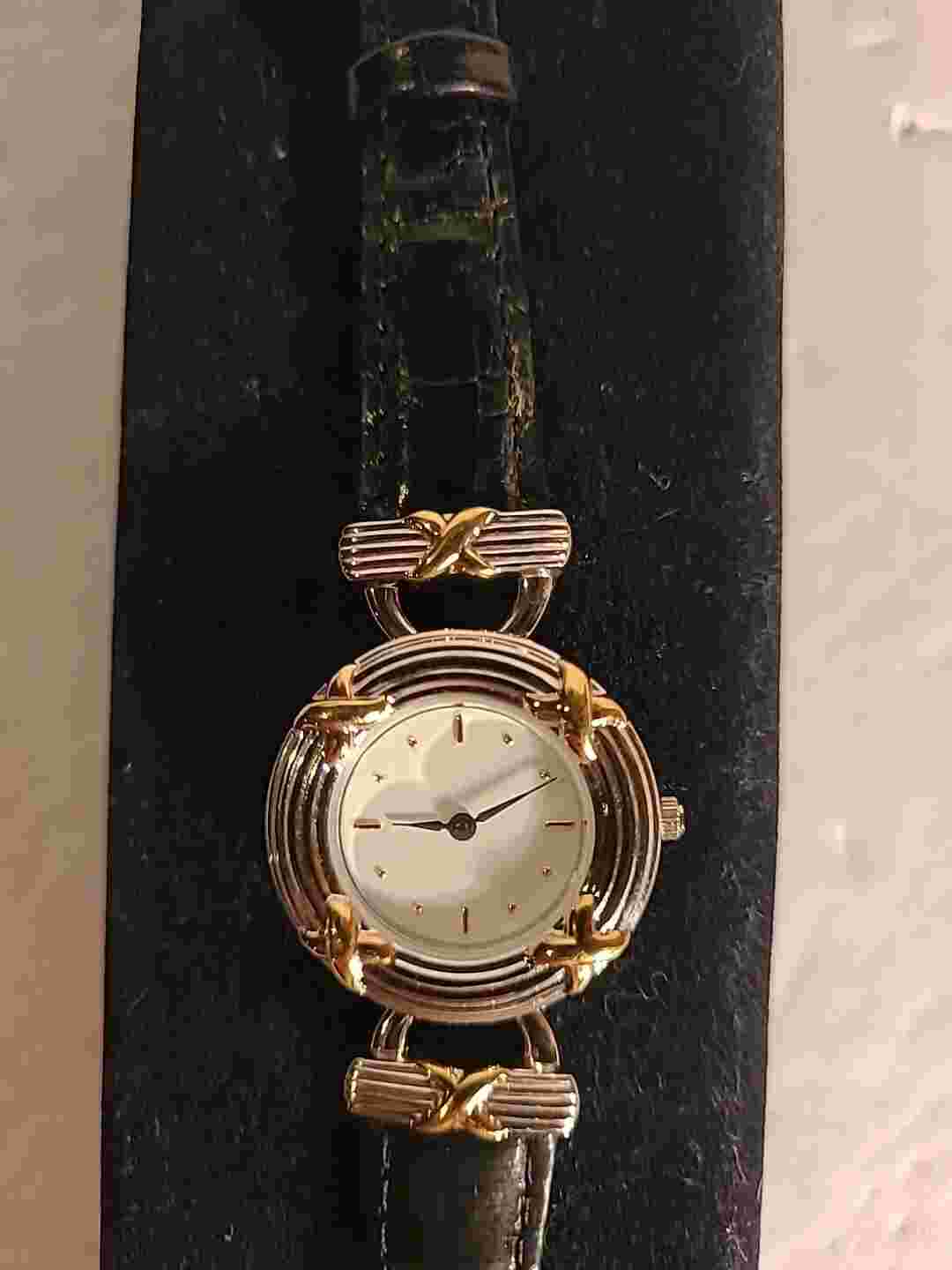 Mary Kay Genuine Leather Quartz Analog Ladies Watch Untested