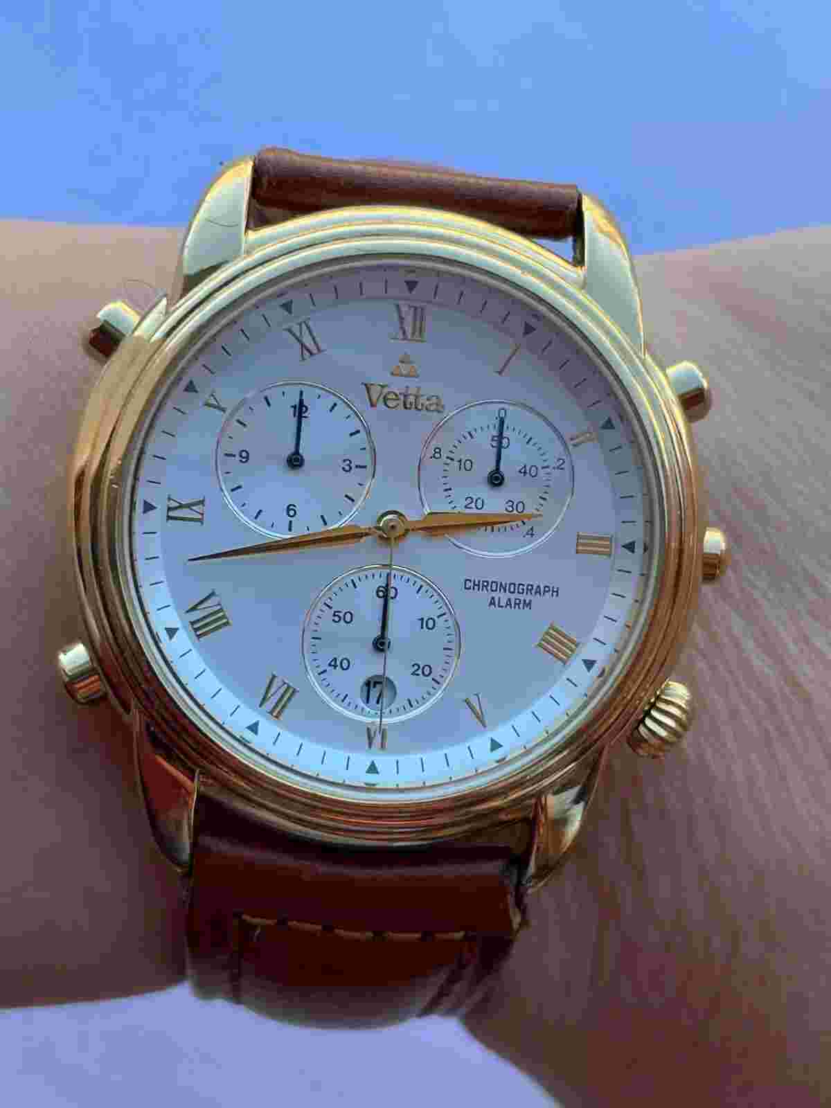 VETTA WATCH Z 810 CHRONOGRAPH QUARTZ DATE GOLD PLATED MENS 38mm