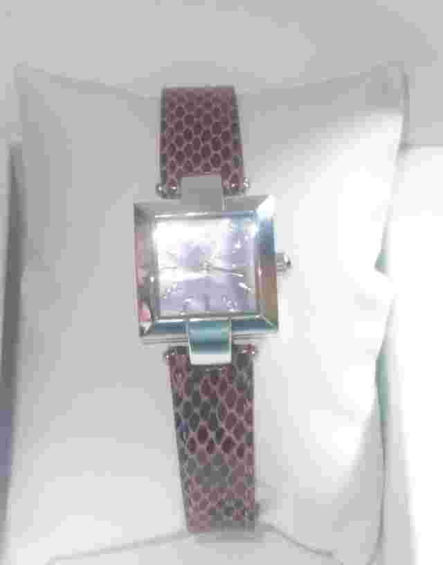 Yonger and Bresson Ligne Intemporel Square Leather MOP Watch DCC 1479/15 new