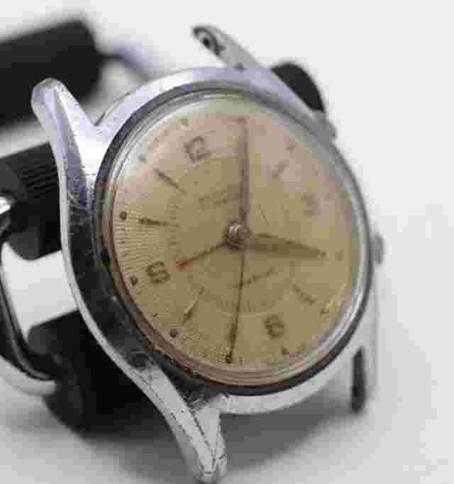 Hudson Alarm Mens Watch Vintage 33mm Running Manual Wind Up