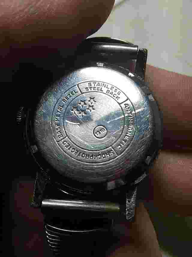 Vintage 1960's Lausanne Mens Mechanical Date Watch Red Arrow Second Hand Working