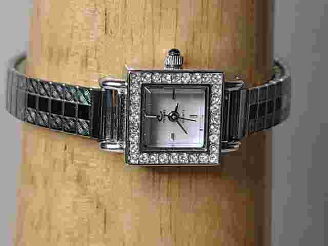 5.75 Inch Very Pretty Cenere Watch With Square Mother Of Pearl Dial