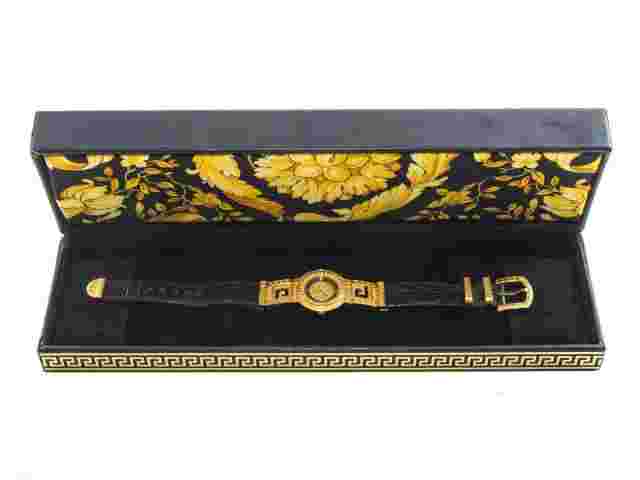 Authentic vintage ladies Gianni Versace medusa Gold plated quartz watch
