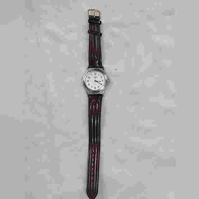 Vintage Embassy By Gruen Women's Two Tone Watch GEM419