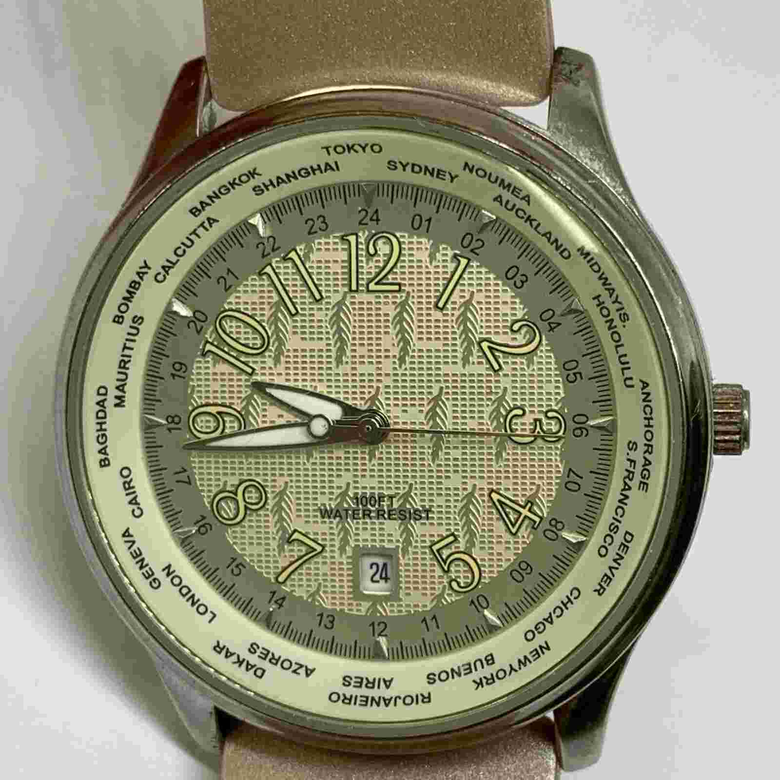 Puritan men’s silver tone date watch quartz analog 42mm case WR beige running