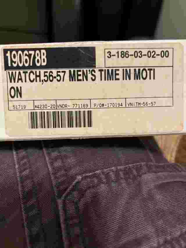 VINTAGE CORVETTE WATCH WITH MOVING CAR ON WATCHFACE EXTREMELY RARE