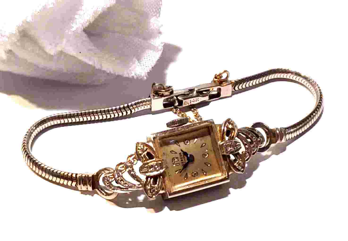 Antique Diamond Ladies Geneva 17J Manual Wind 14K White Gold Watch & Band
