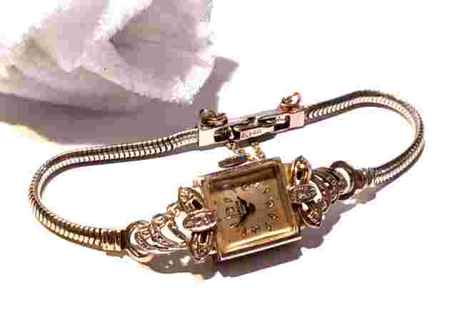 Antique Diamond Ladies Geneva 17J Manual Wind 14K White Gold Watch & Band
