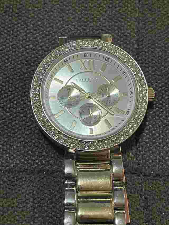 Women's Valletta Watch Silver Gold Tone Rhinestone. GREAT Condition.