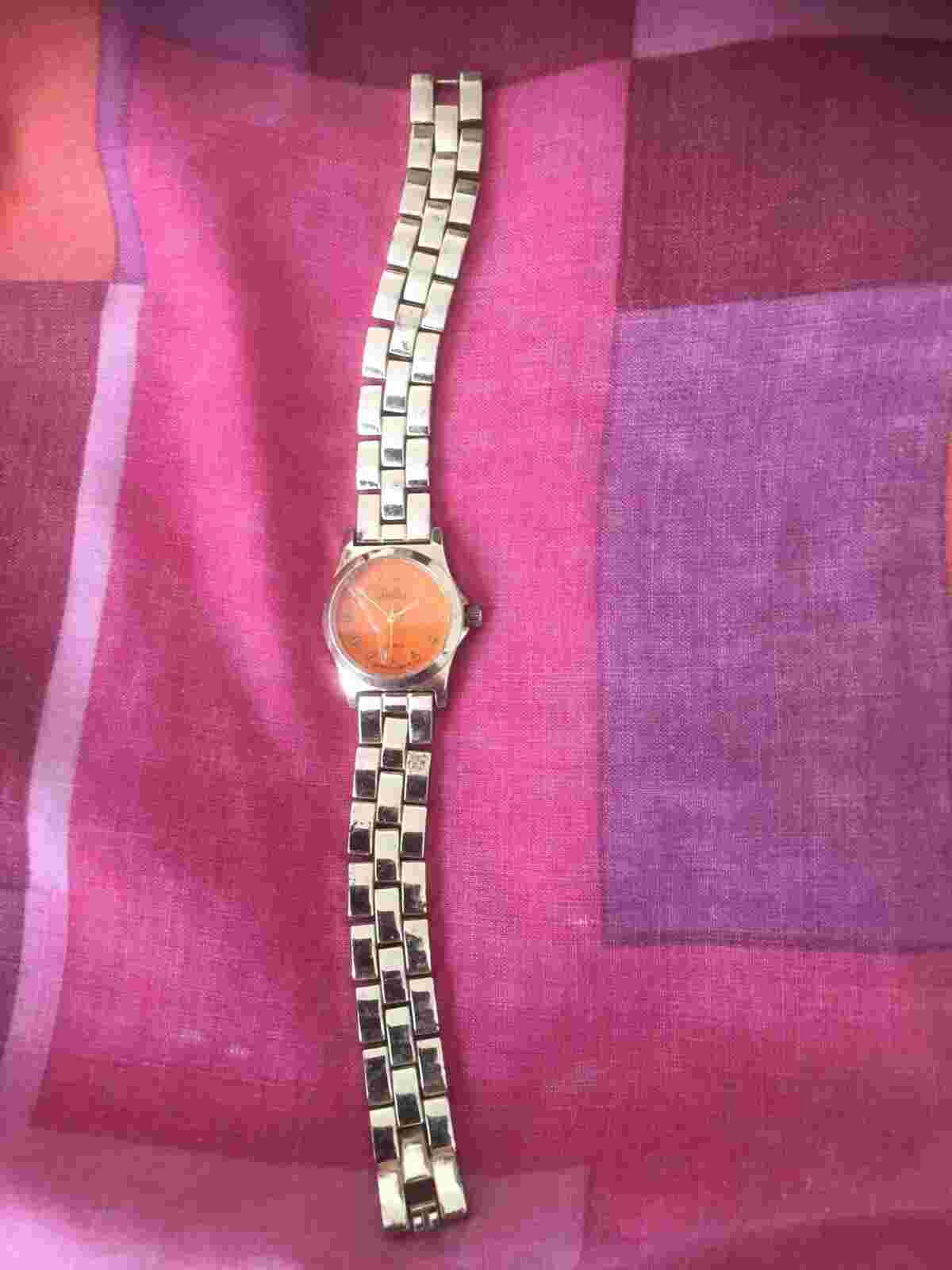 Reflex Ladies Orange Watch Not checked Broken Strap