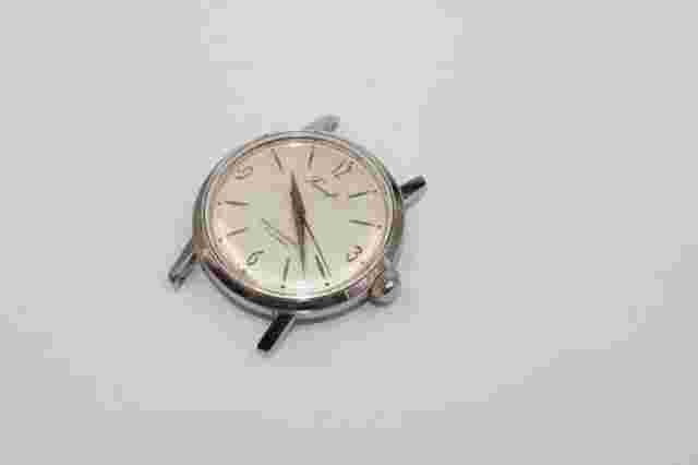 FINECRAFT MEN'S Wrist Watch AVALON WATCH CO.  RA SWISS RA 17 JEWELS SHOCK RESIST