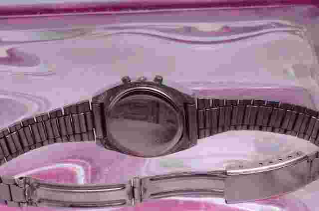 MZ BERGER-U NELSONIC QUARTZ HONG KONG CALENDAR DIGITAL WRIST WATCH 0437