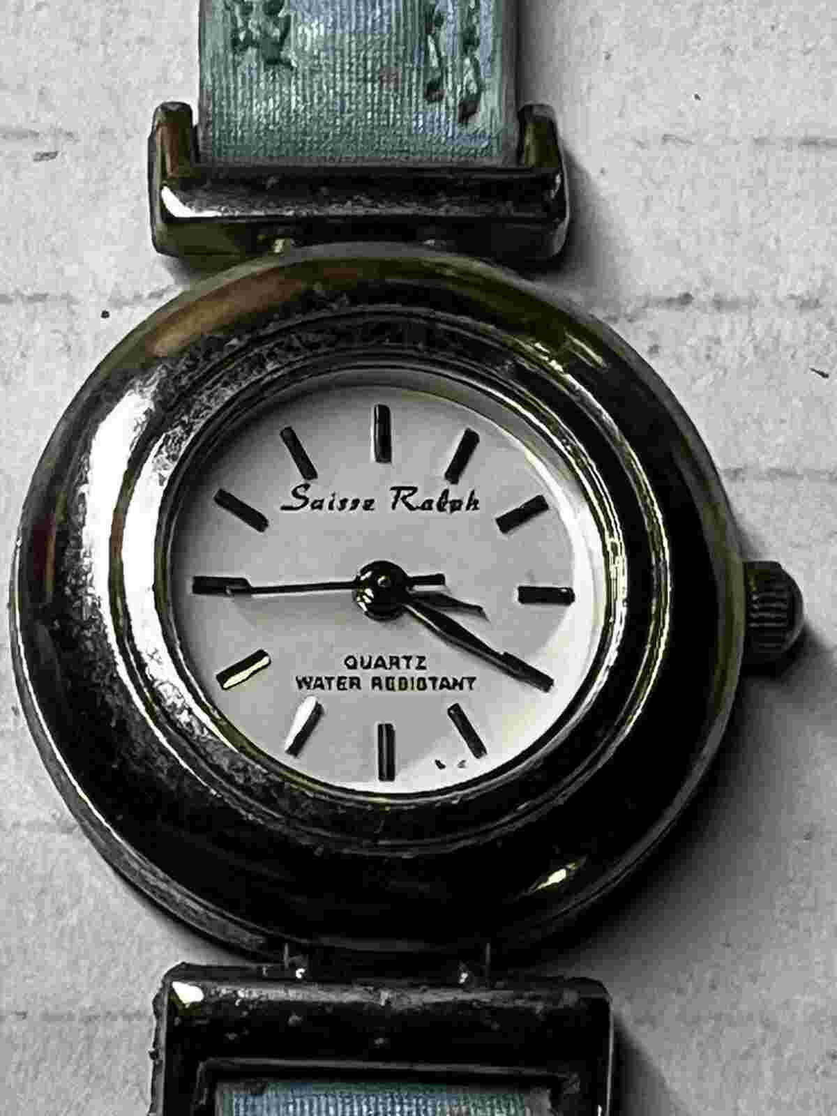 Suizas Ralph Womens Small Wrisk Watch Blue Buckle Leather