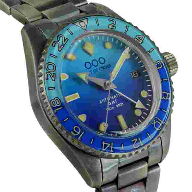 Out Of Order 001-25.BB.BAND Men's Bomba Blu Auto Ultra Distressed GMT Wristwatch