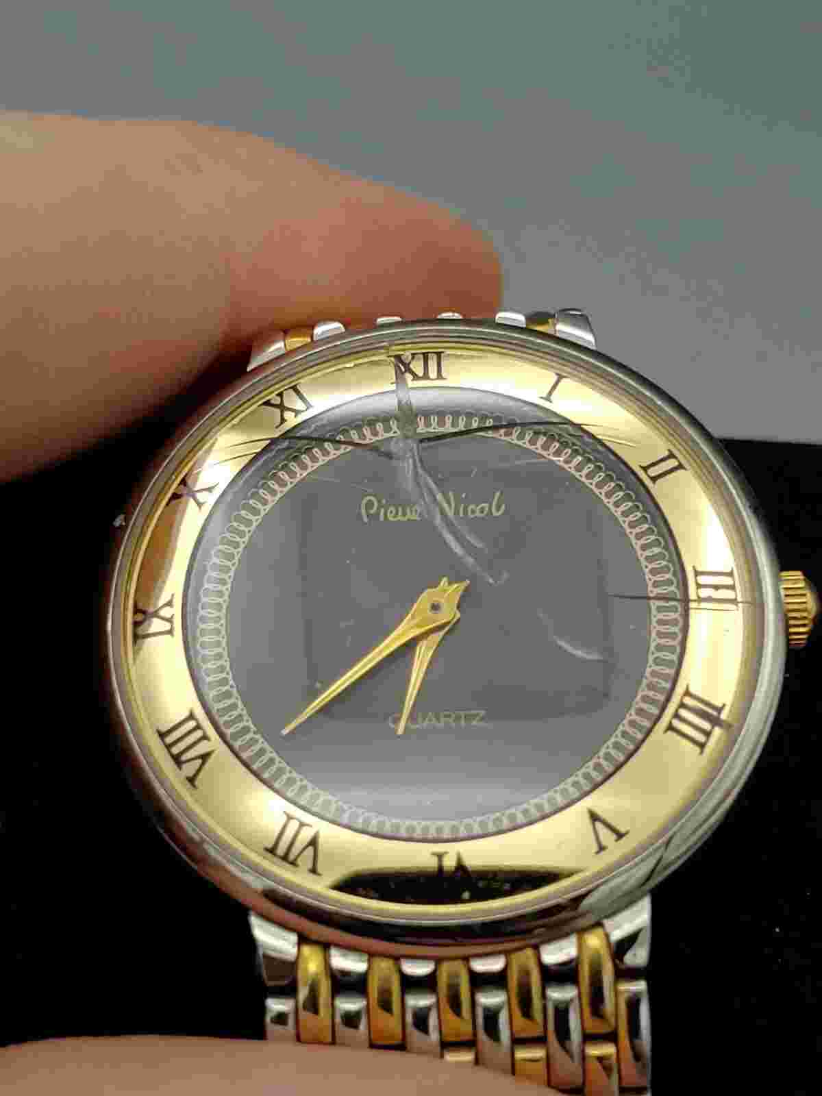 VTG Pierre Nicol Watch Women 31mm Black Dial Gold Toned Case Cracked Glass works