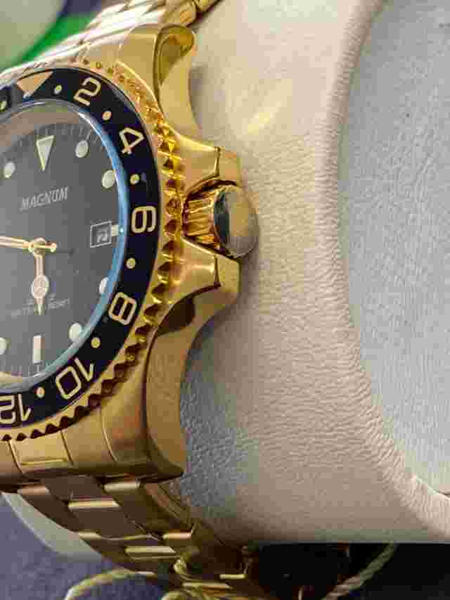 NEW Magnum gold tone Stainless Steel Quartz Analog Watch CASE SIZE 43.00 MM